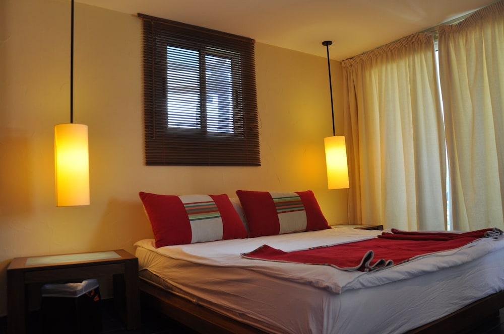 Villa One King Bed Garden View