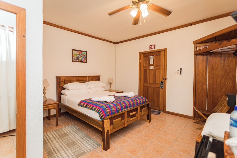Stone House Room photo 2