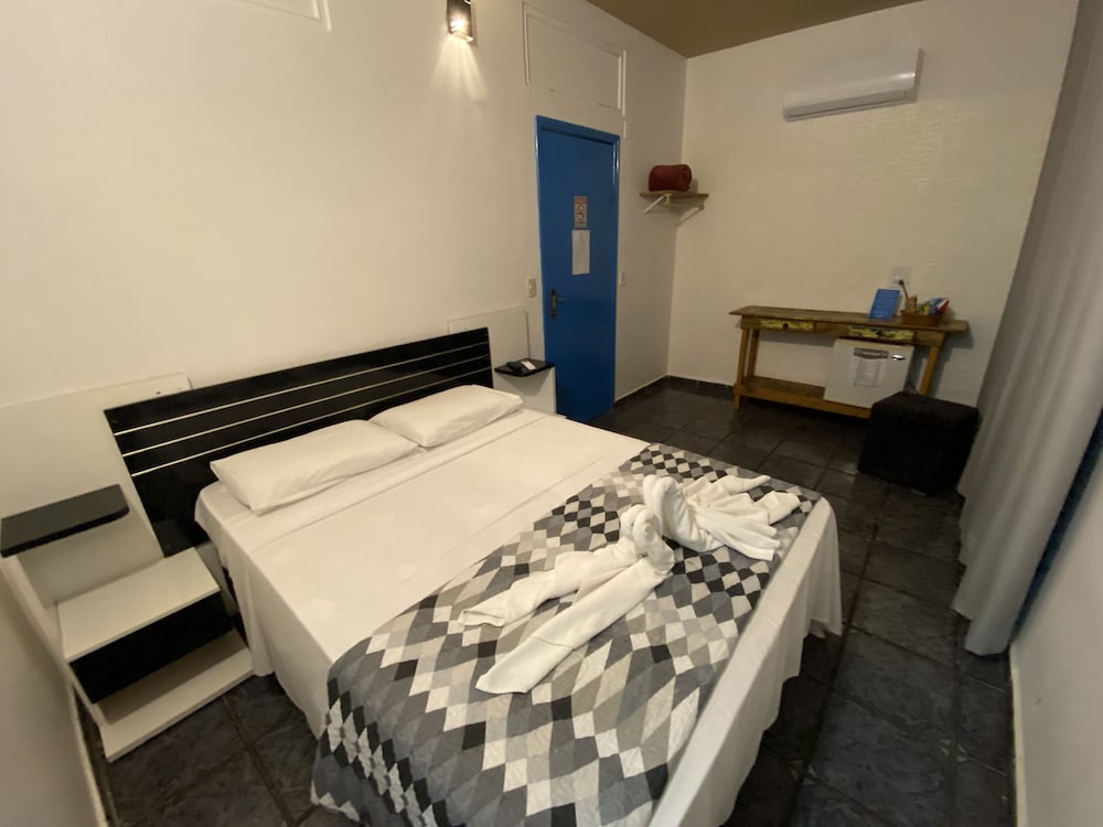 Economy Double Room - Photo 7