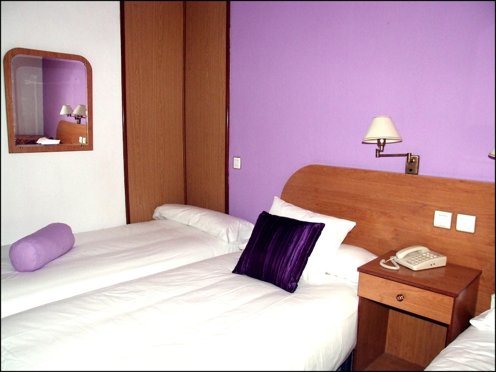 Habitación Doble o con Dos Camas