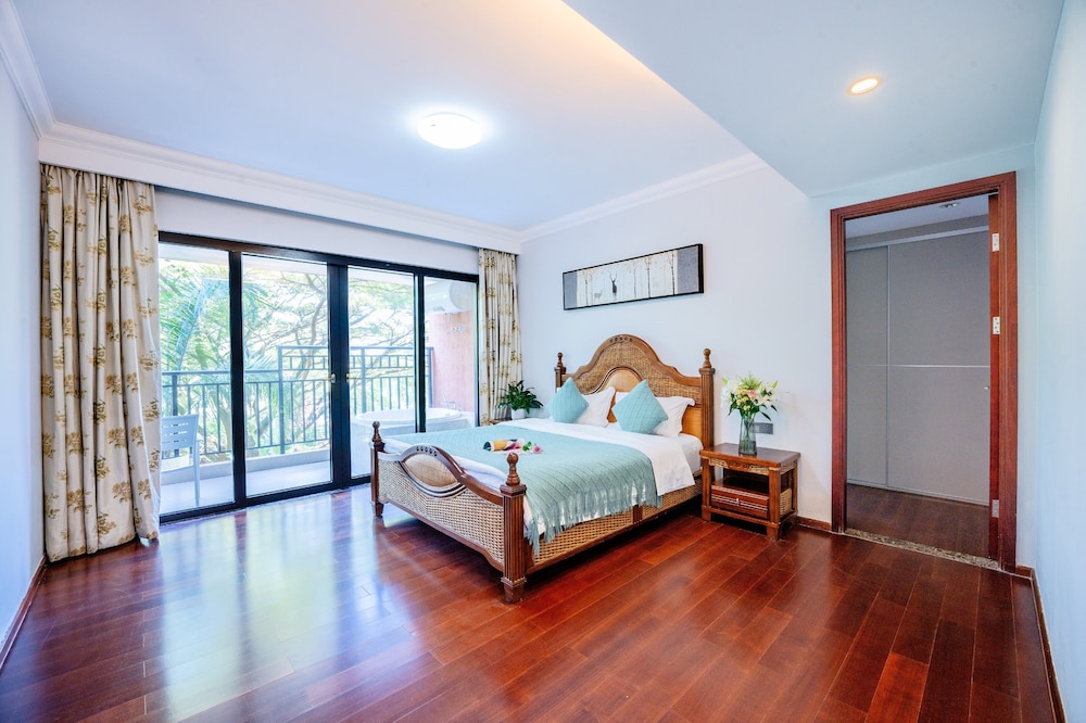 Suite, Balcony, Garden View