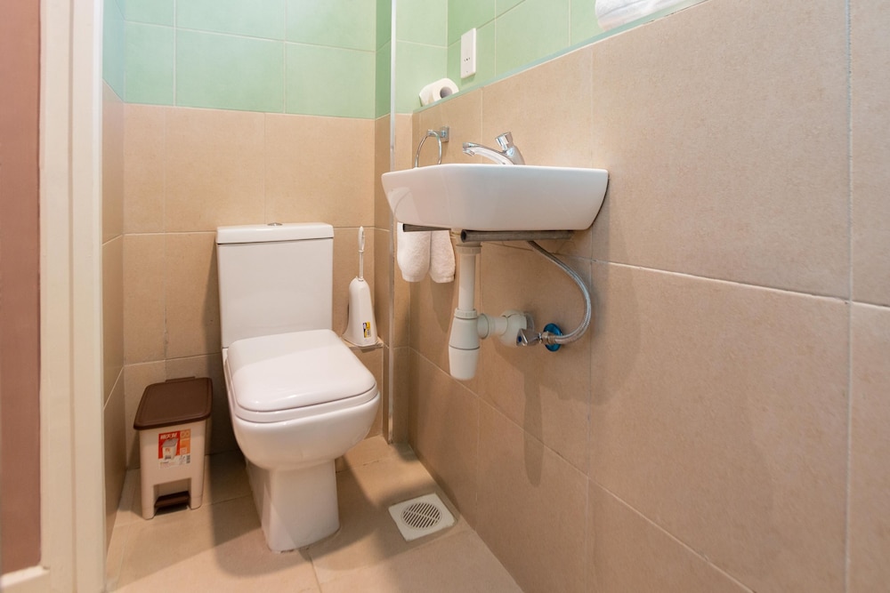 Deluxe Studio Suite photo 2