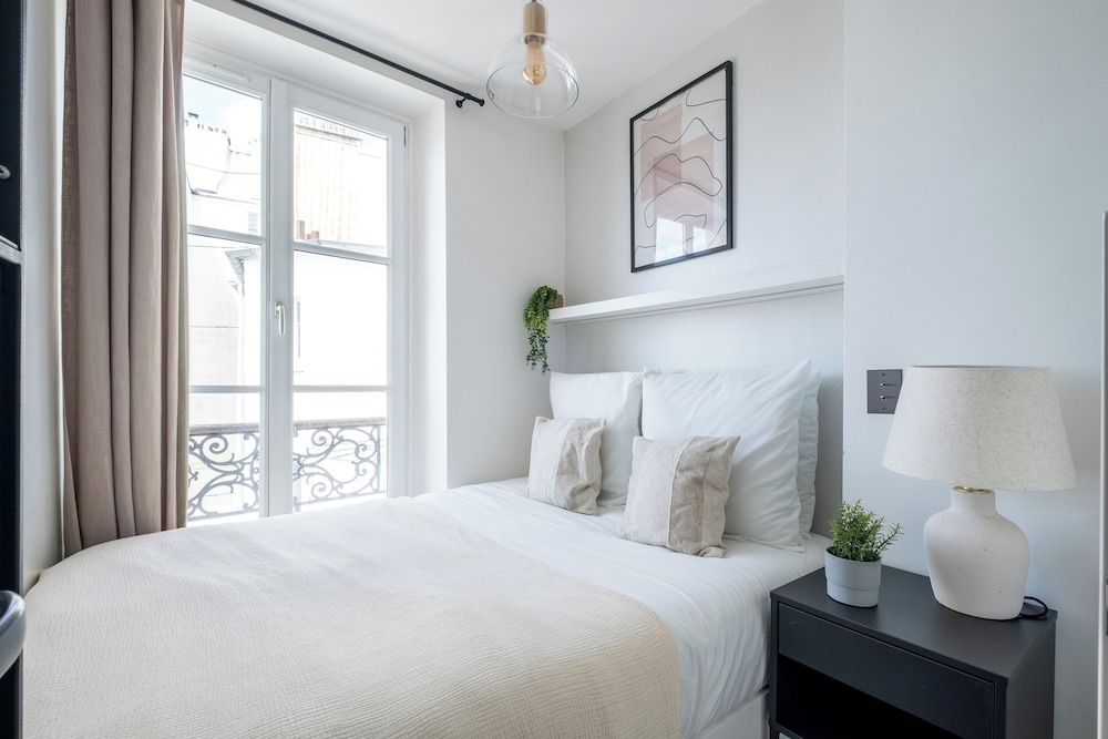 Apartment photo 1