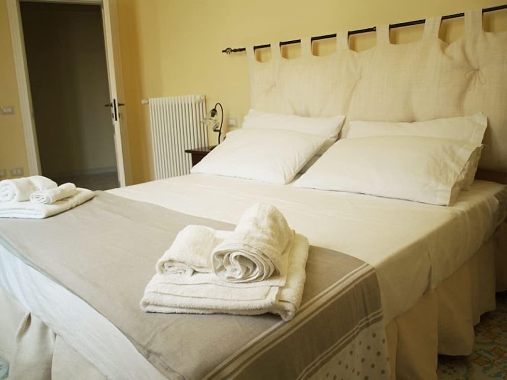 Double Room (Zafferano)