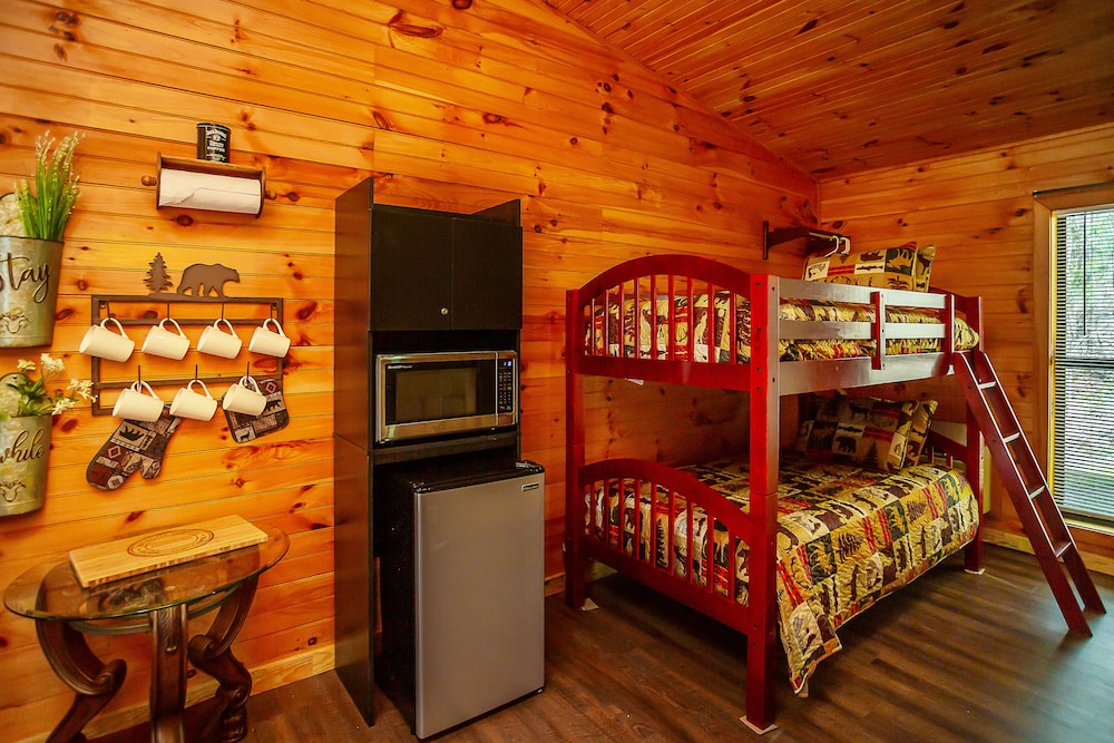 Bigfoot Lodge Room Four photo 3