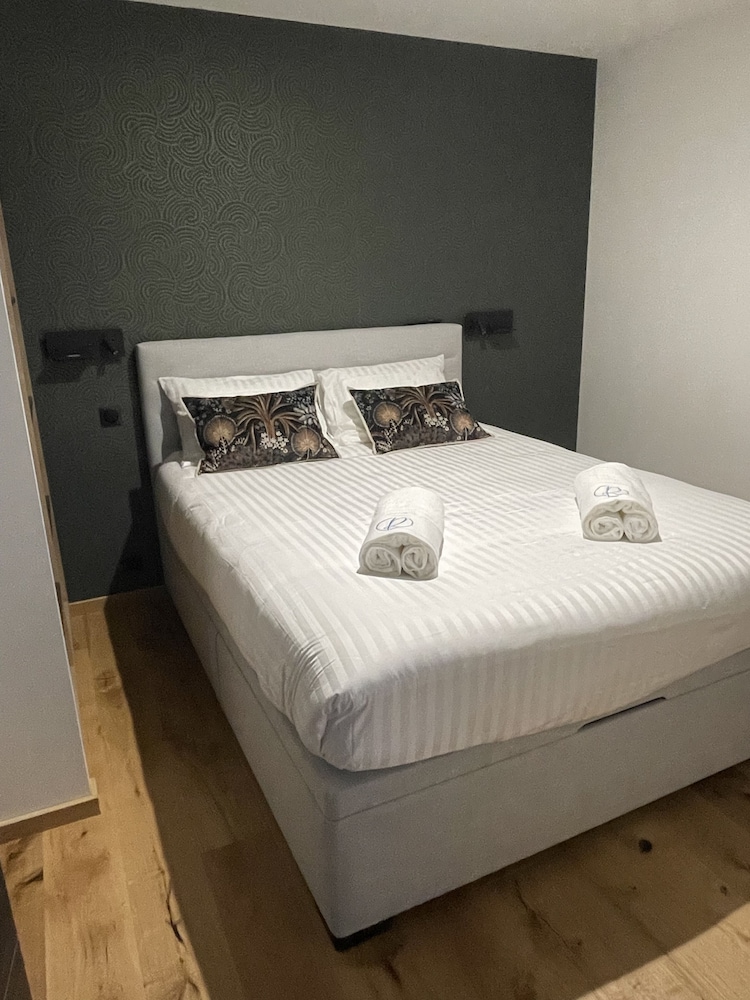 Premium Apartment photo 2