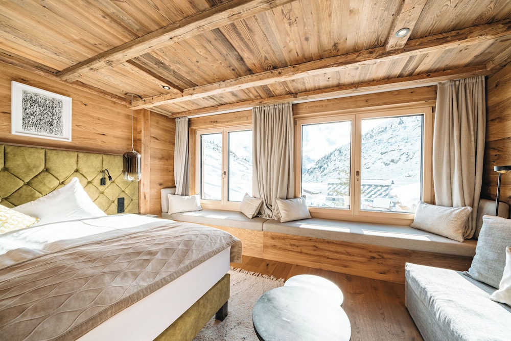 Panoramic Double Room, Mountain View photo 3