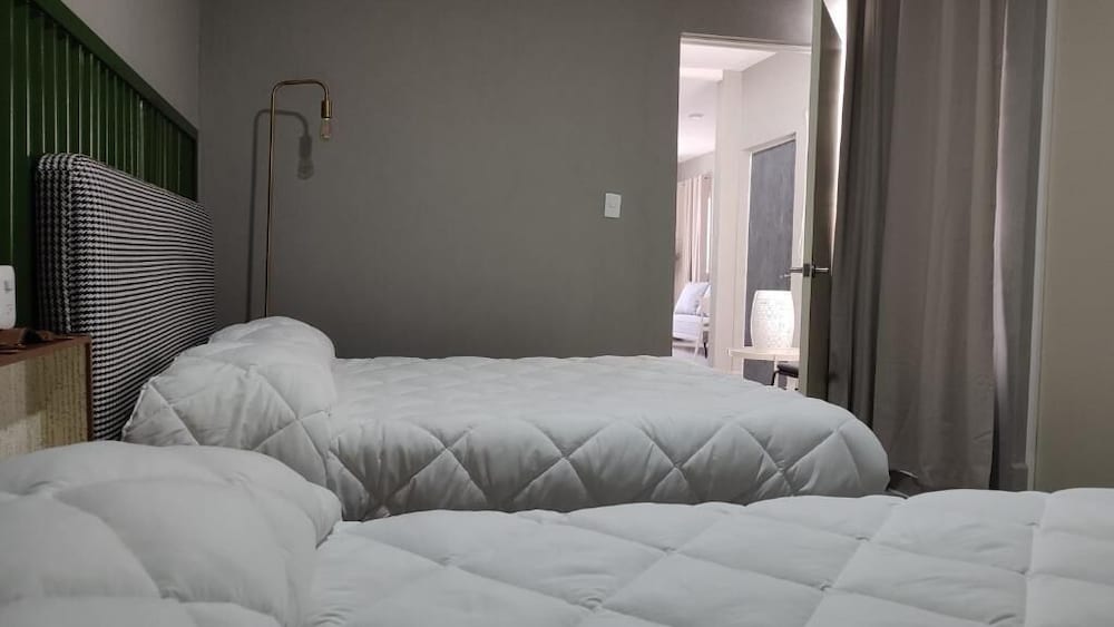 Family Apartment photo 2