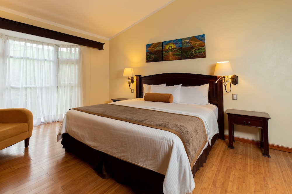 Grand Room - Photo 13