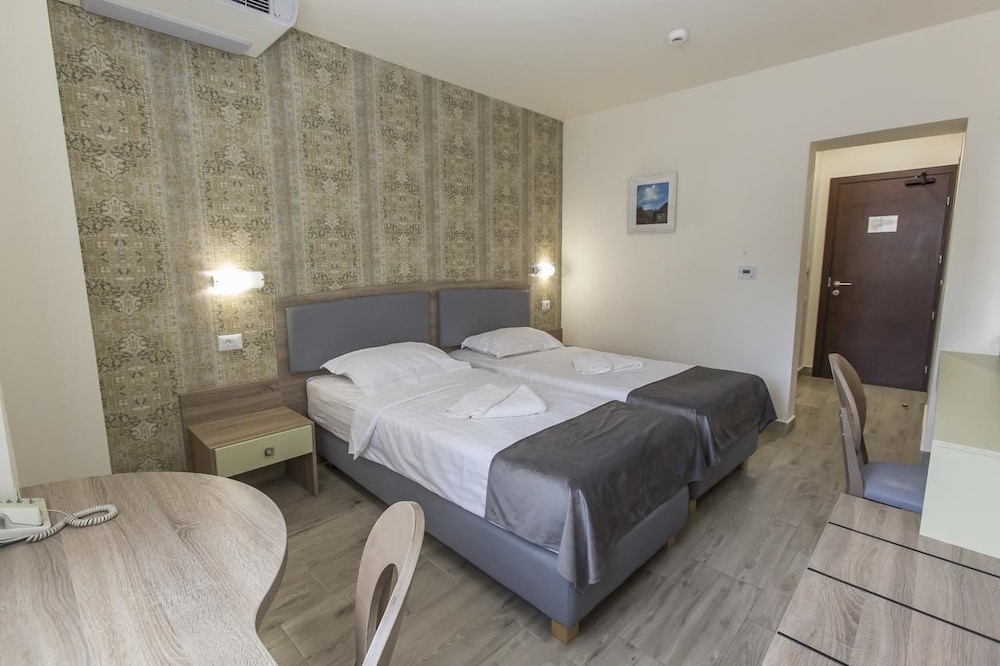Basic Double or Twin Room