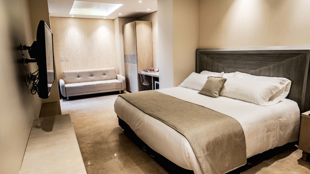 Junior Double Room