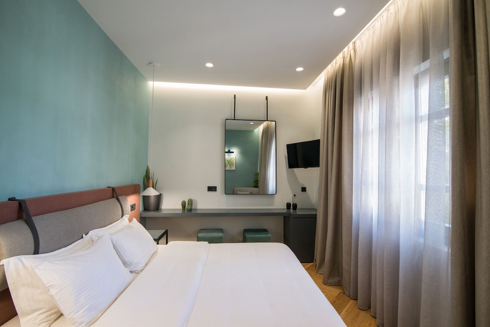 City Studio Suite (Artemis) photo 2