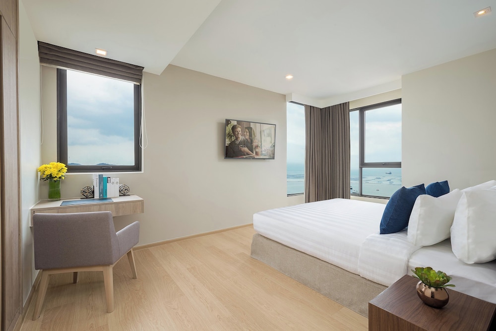 Premier Room, 2 Bedrooms - Photo 4