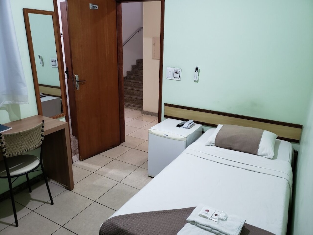 Single Room - Photo 1