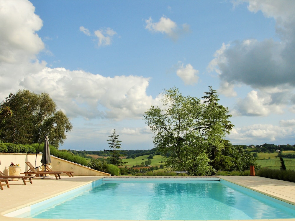 Suite, 3 Bedrooms (Lartigue) photo 3
