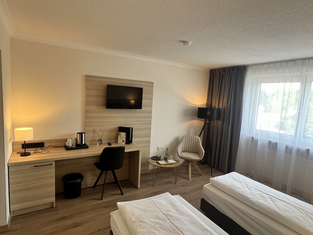 Basic Double Room photo 2