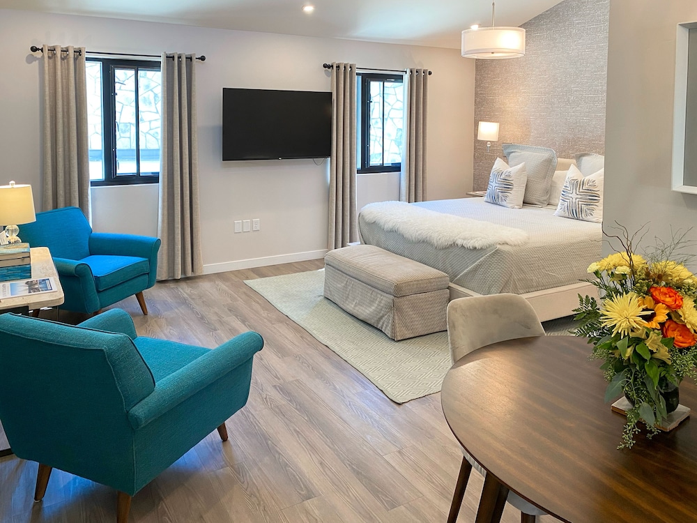 Classic Loft, 1 King Bed photo 1
