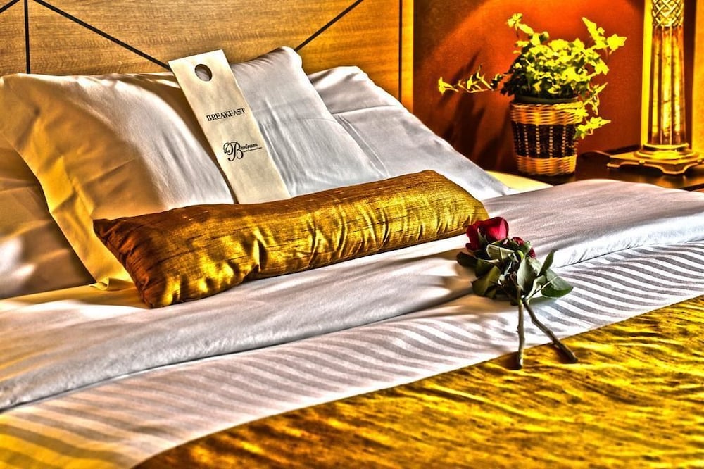 Room, 1 King Bed, Non Smoking photo 1