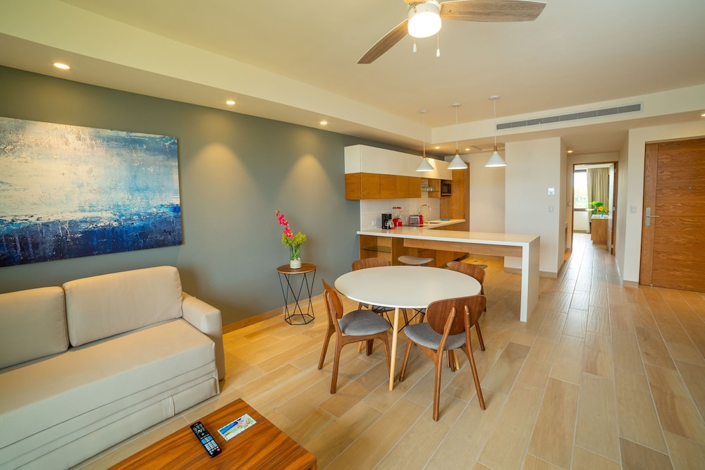 Master Suite - Photo 8
