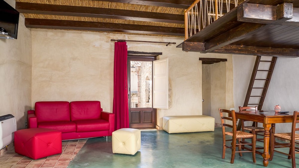Apartment, 1 Queen Bed with Sofa bed, Kitchen (Diodoro Siculo) photo 2