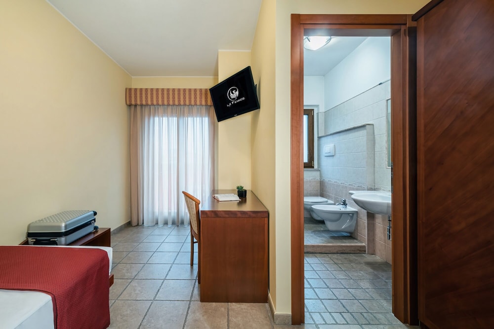 Economy Single Room photo 2