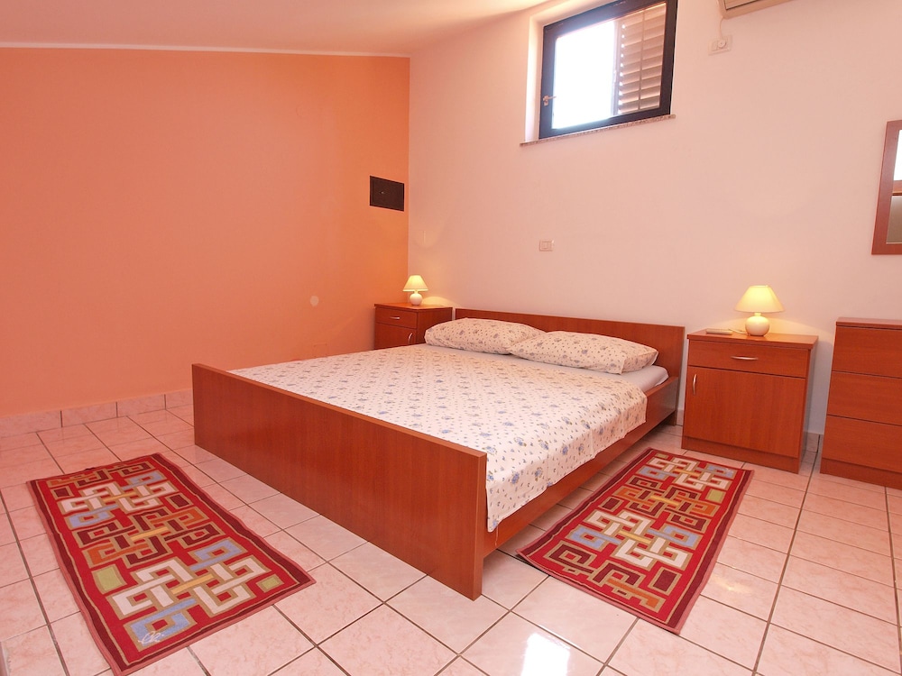 Standard Apartment, 1 Bedroom (730/1705)