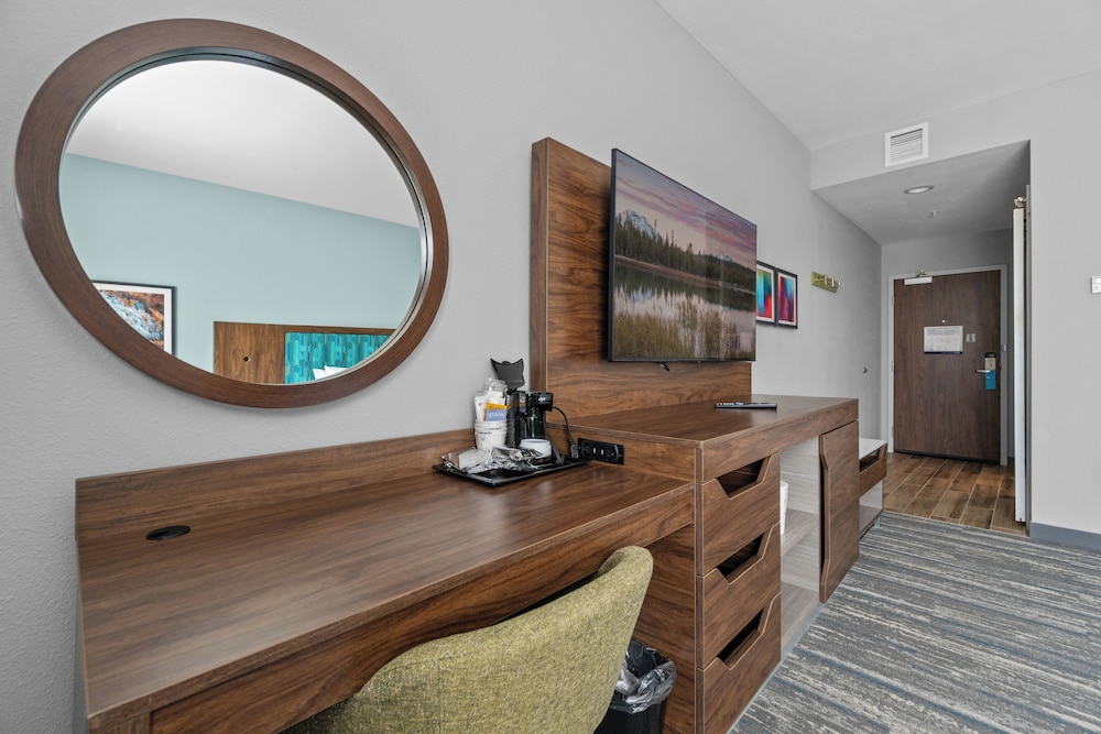 Room, 2 Queen Beds, Accessible, Non Smoking photo 1