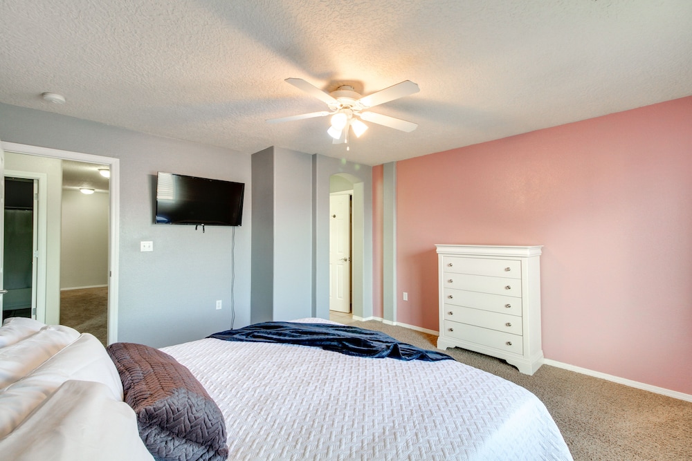 House (6 Bedrooms) photo 1