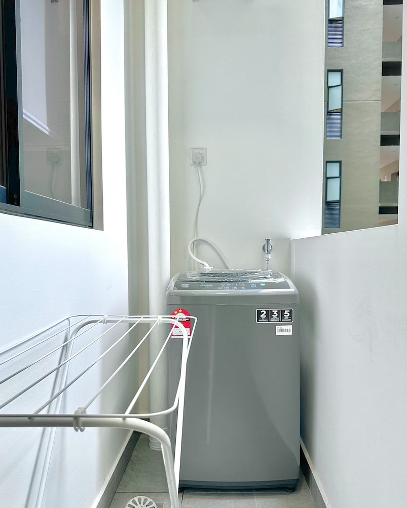 Comfort Studio, 2 Queen Beds, City View