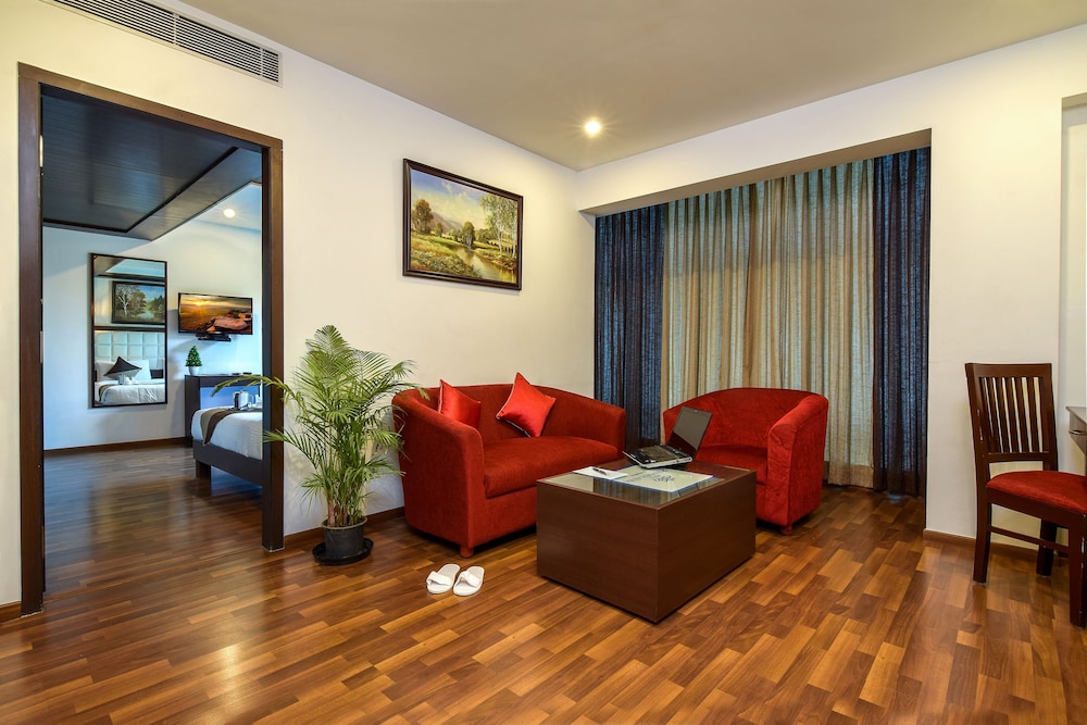 Suite, 1 King Bed