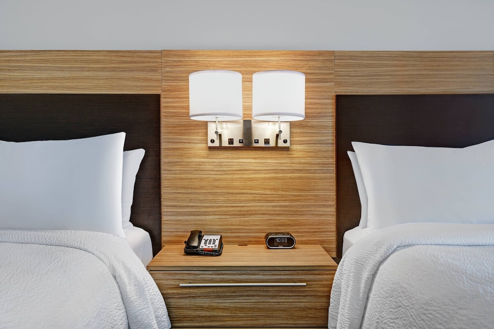 Studio, 2 Queen Beds - Photo 4