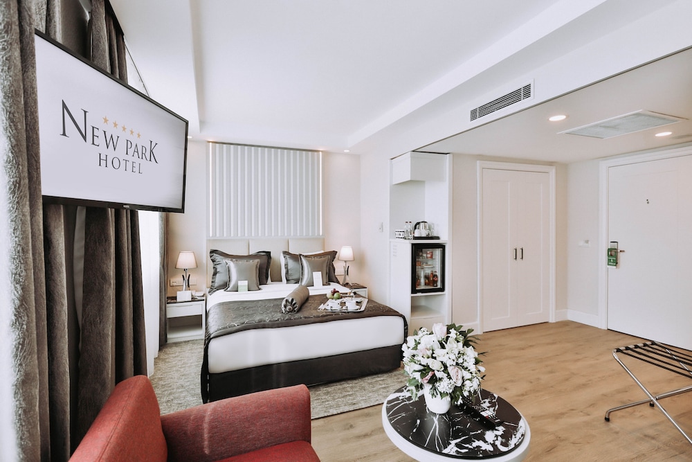 Deluxe Room, 1 Bedroom, City View (Park View) photo 1