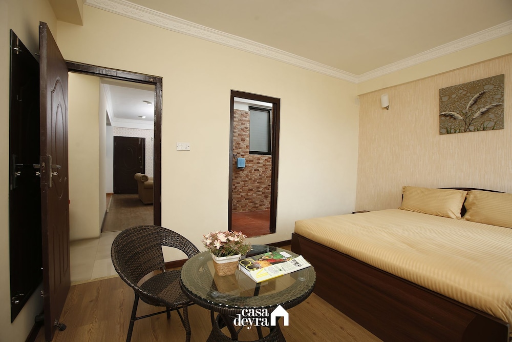 Exhilarating Jhamel 2BHK photo 3