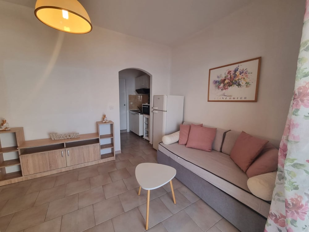 Apartment - Photo 9
