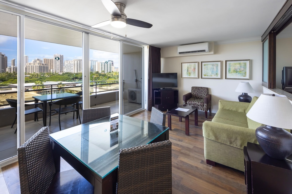 Condo, 2 Bedrooms, City View - Photo 4