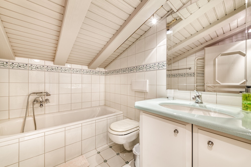 Luxury Chalet photo 2