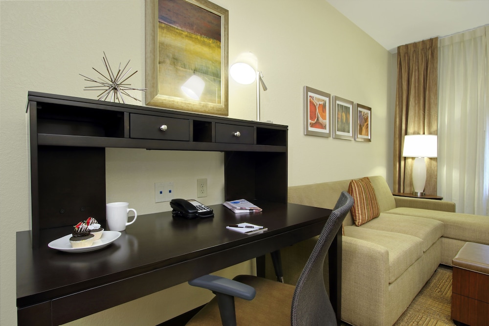 Studio Suite, 1 Queen Bed, Accessible, Kitchen (Mobil Tub) photo 3