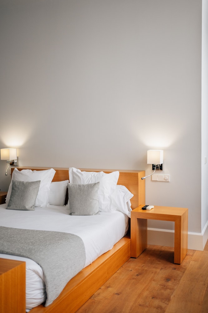 Premium Studio Suite - Photo 12
