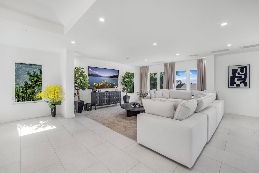 House, Multiple Beds, Patio, Mountain View (Rancho Haven) photo 1