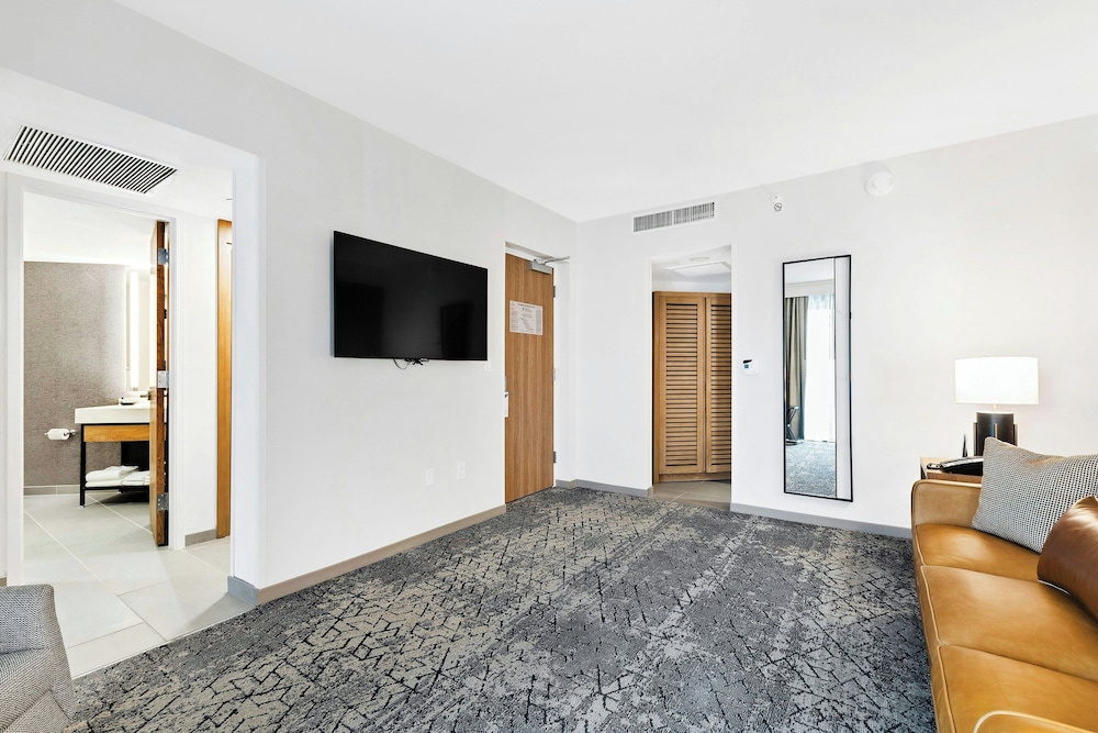 Executive Suite, 1 Bedroom - Photo 4