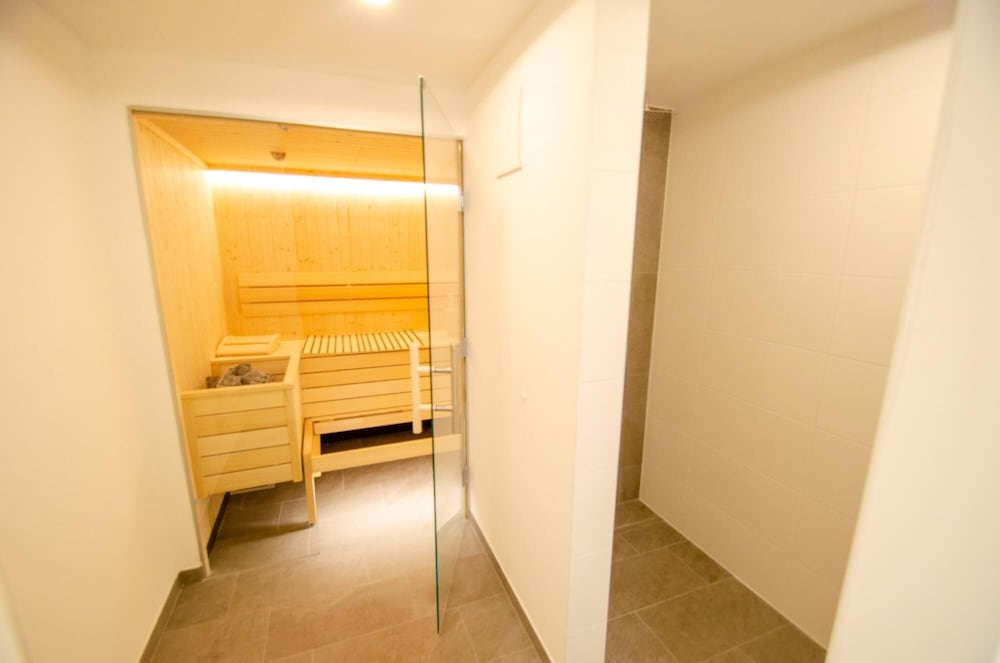 House photo 2