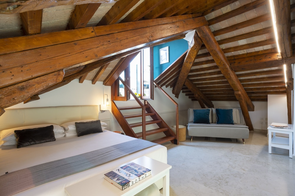 Deluxe Quadruple Room photo 1