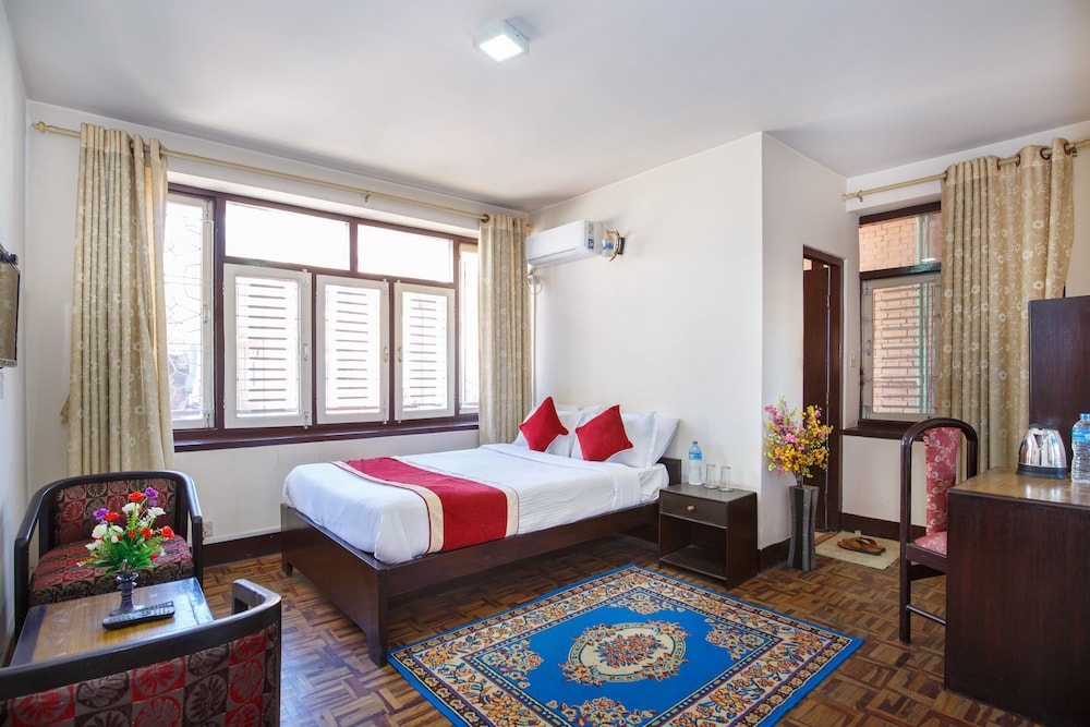 Deluxe Double Room, 1 King Bed photo 1