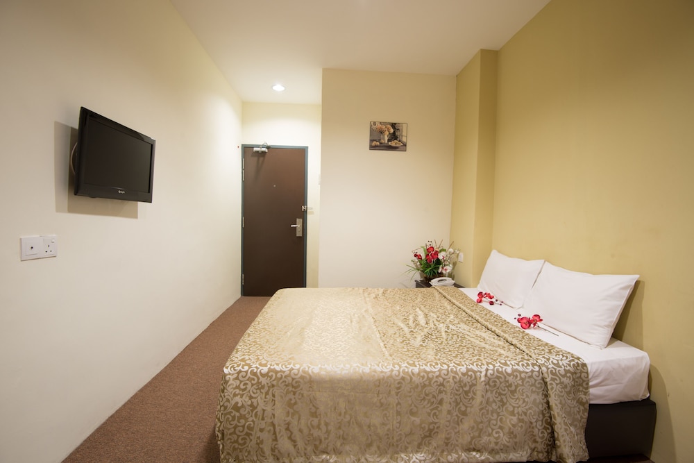 Standard Double - 01 Queen Bed - Photo 4