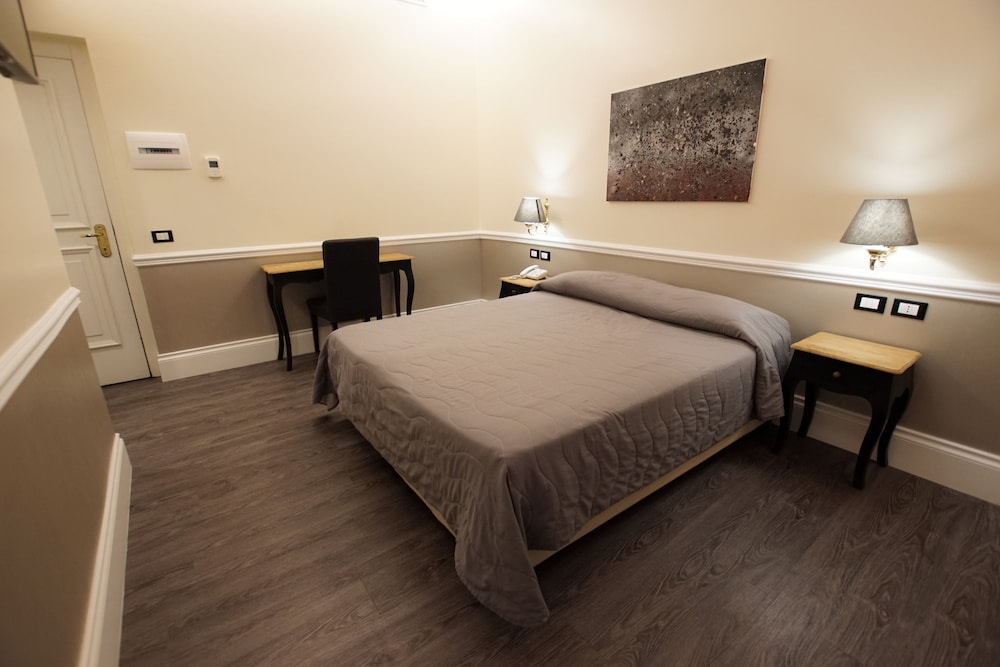 Single Room photo 1