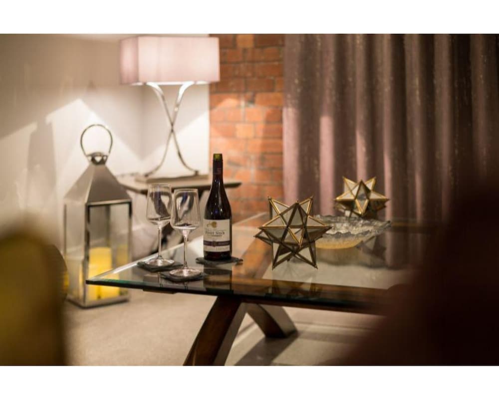 Luxury Apartment, Ensuite, River View