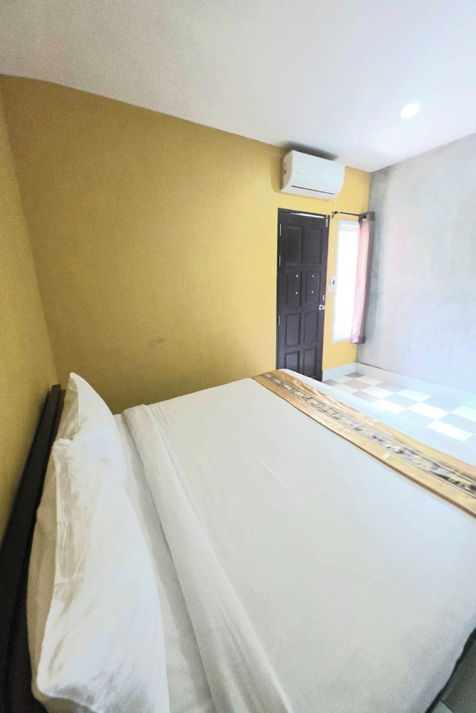 Standard Double Room - Photo 2