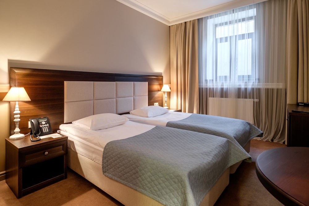 Standard Twin Room photo 2