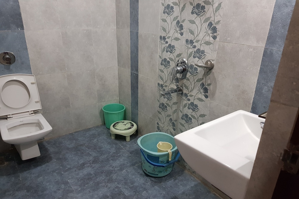 Standard Room photo 3