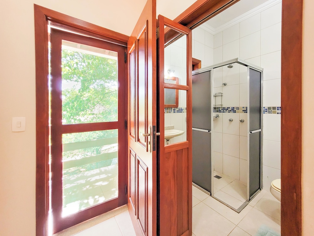Deluxe Triple Room photo 3